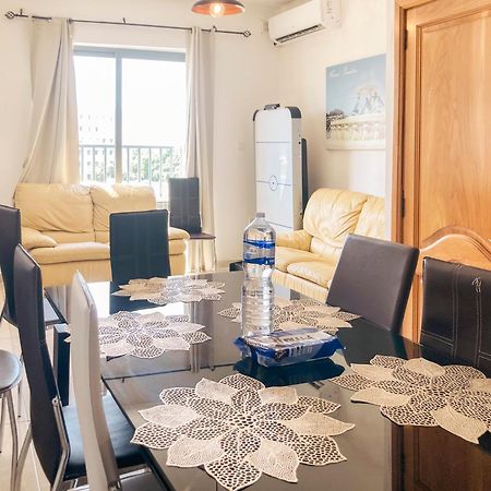 Xl Central Home - Sleeps 10 People Pieta Экстерьер фото