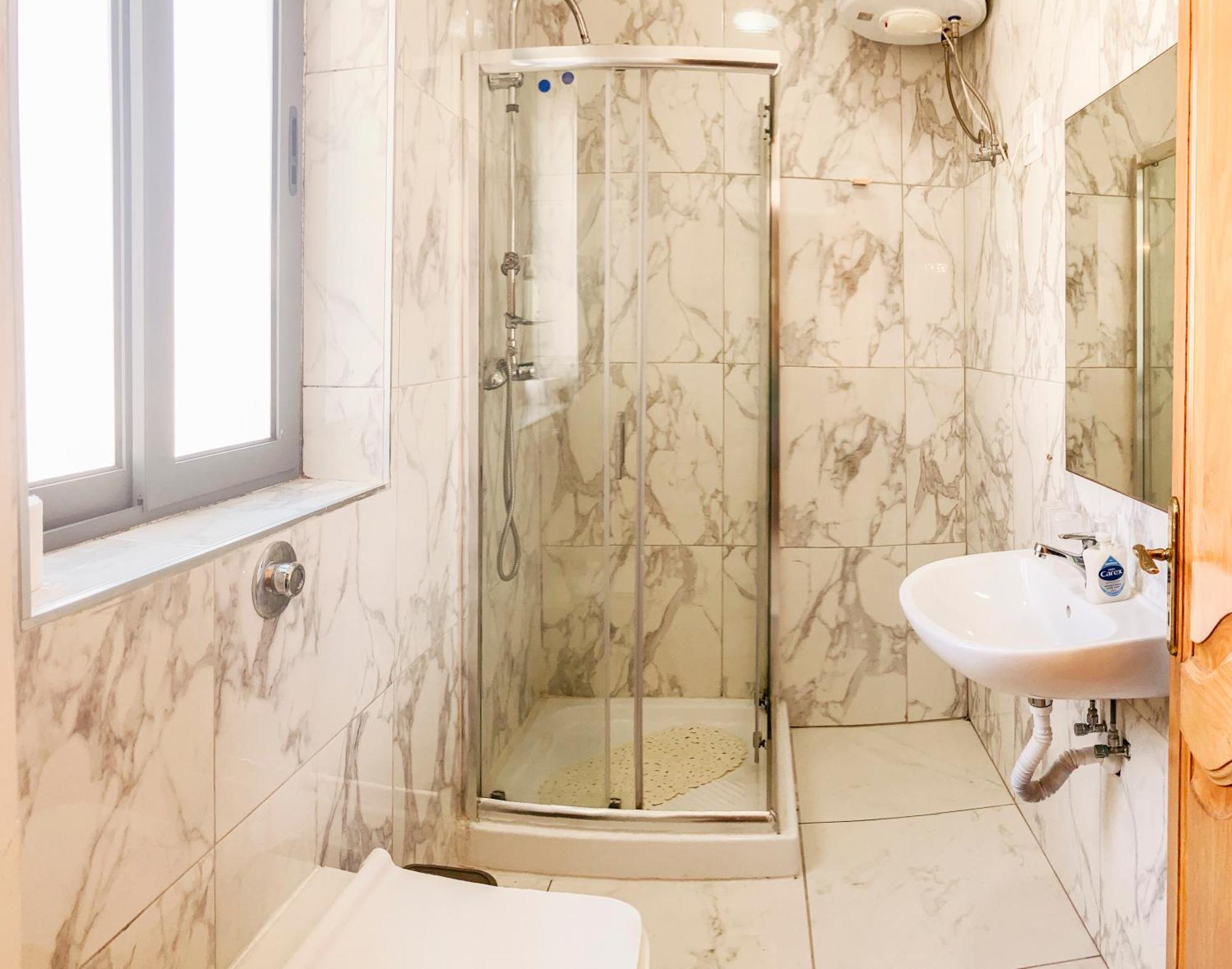 Xl Central Home - Sleeps 10 People Pieta Экстерьер фото