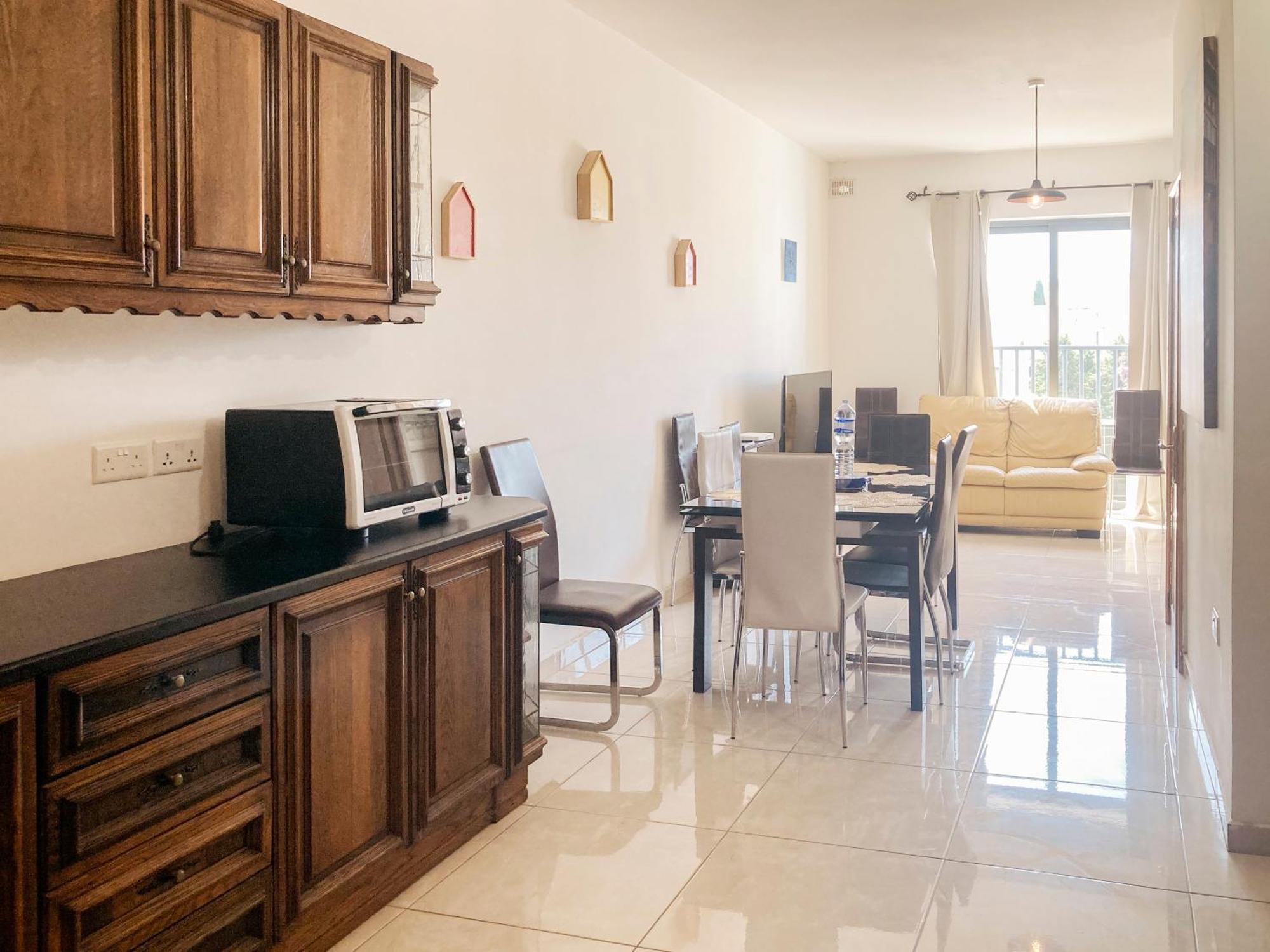 Xl Central Home - Sleeps 10 People Pieta Экстерьер фото